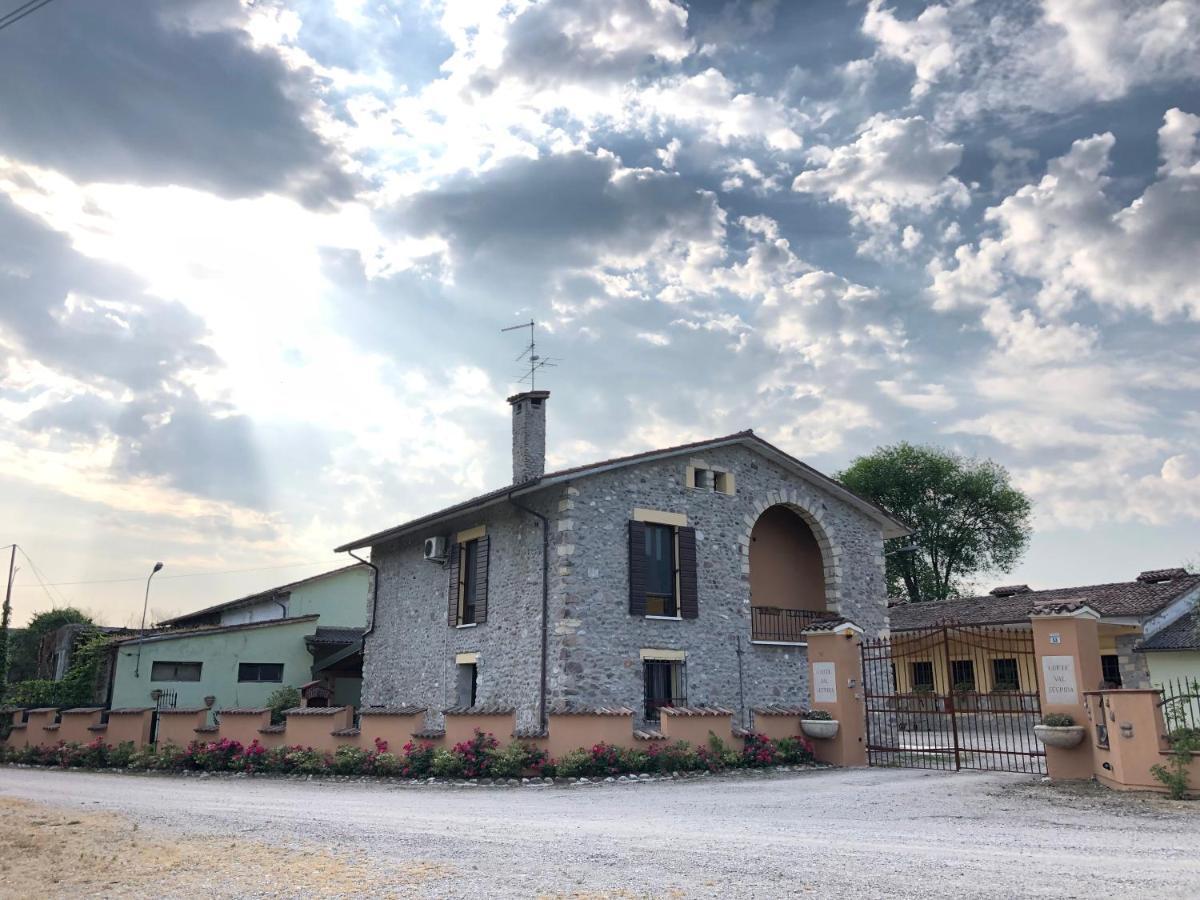 Valle Segreta Valeggio sul Mincio Luaran gambar